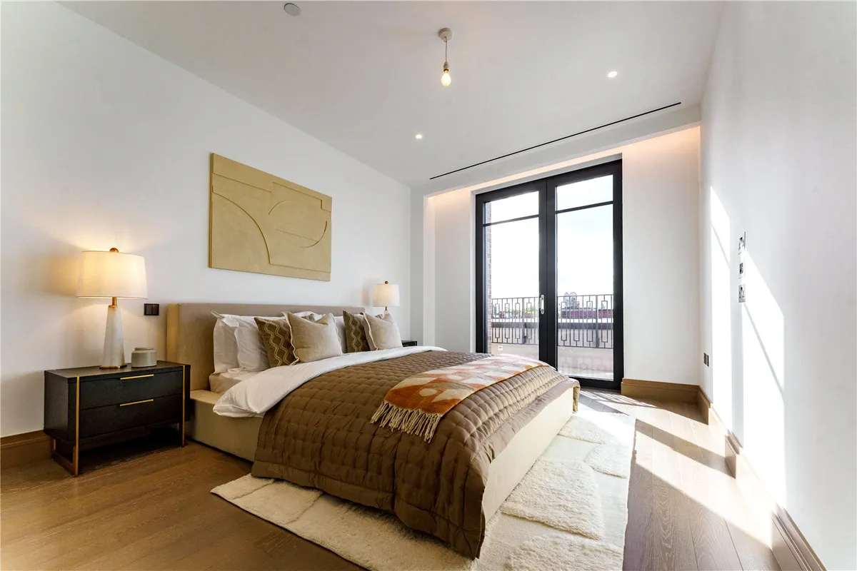 The Lucan Chelsea Autograph Collection Residences