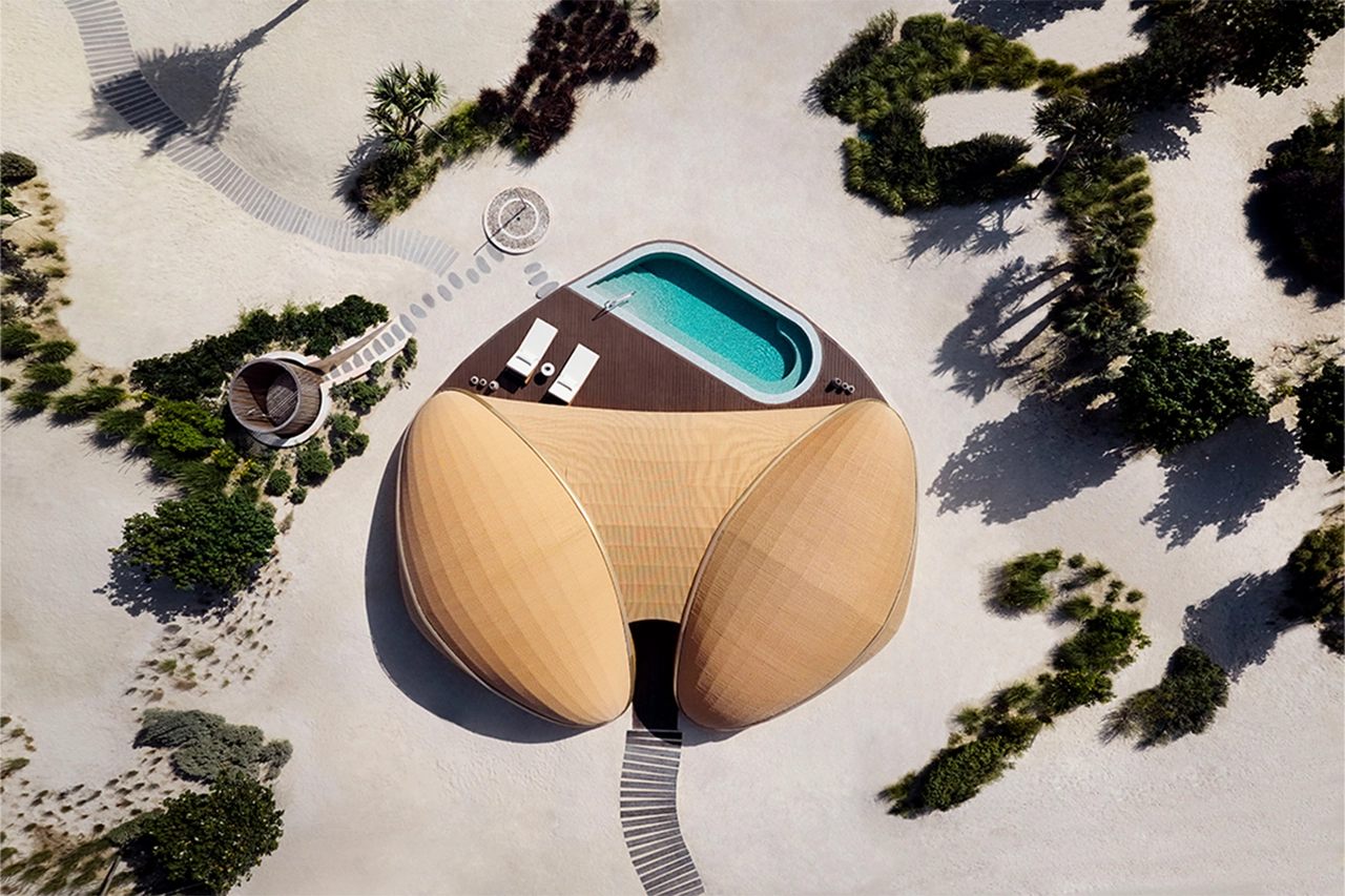 Nujuma offers an architectural dialogue between dune-inspired forms and the textures of the Saudi coastline. Curved silhouettes and organic lines evoke shells, breeze, and salt, all while treading lightly on the land.
