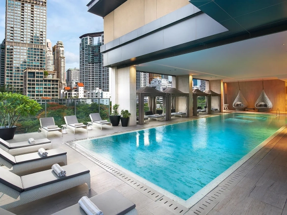 Oriental Residence Bangkok offers just 46 residential units, in a unique range of 1-3 bedroom