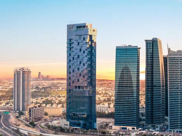 Dubai is a city of superlatives, and Taj Jumeirah Lakes Towers knows how to live up to the mark. Our gracious property is the first luxury hotel in the esteemed Jumeirah Lakes district