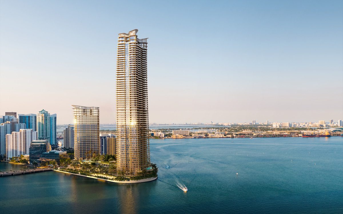 The Residences at Mandarin Oriental, Miami comprises two towers, bringing together world-class design and the legendary service of Mandarin Oriental. 
