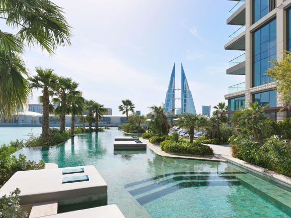 112 bespoke private residences at the heart of Bahrain Bay. Live a life unlimited with Four Seasons.