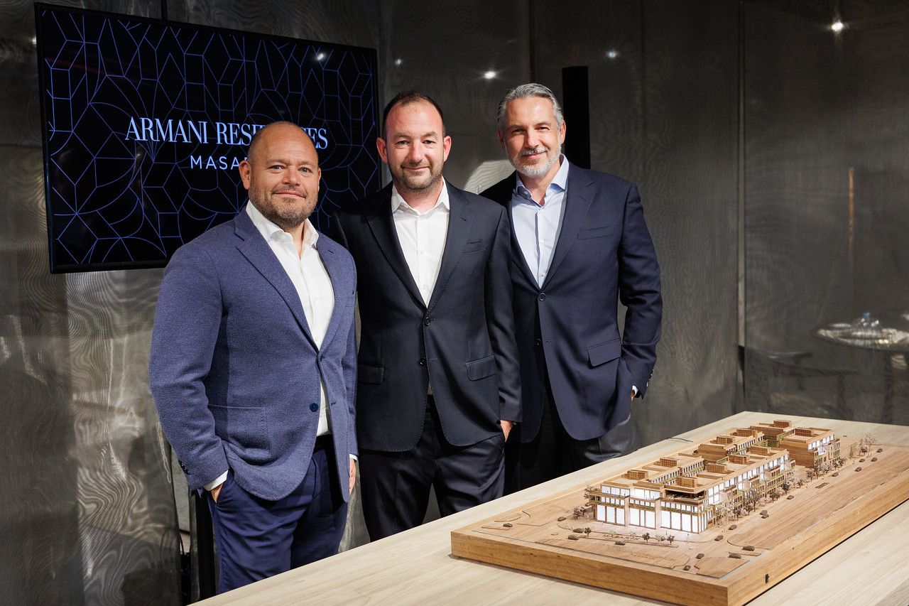 Senior management from Mira, including Roberto Pulido, CEO/Partner of MiRA, were in attendance for the relaxed evening affair at the NE 2nd Avenue Maimi location