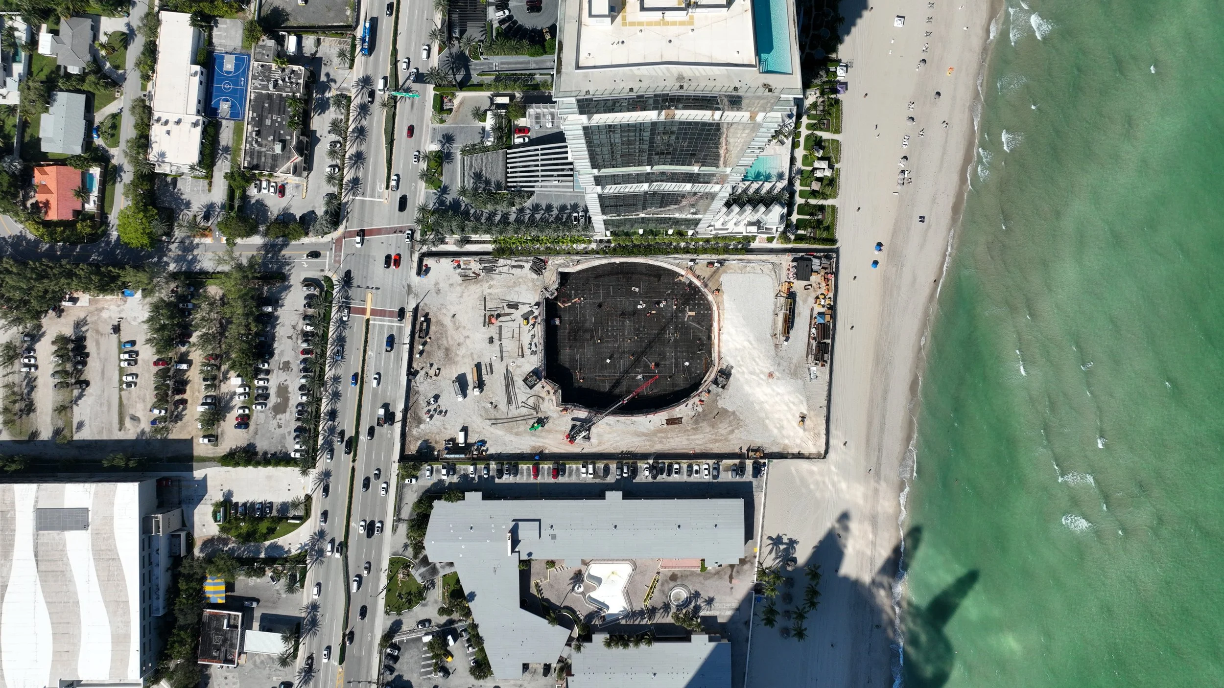 Executed in partnership with Coastal Construction, the 36-hour continuous operation at Bentley Residences 18401 Collins Avenue in Sunny Isles Beach required 2,100 truckloads delivering 20,000 cubic yards of concrete, 2,400 tons of reinforcing steel, and 10 concrete pumps working in synchronised coordination.