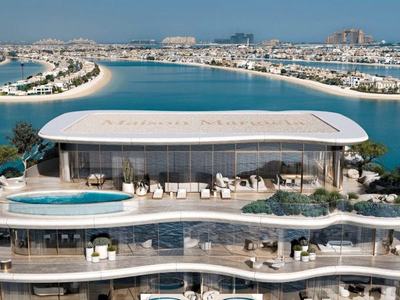 La Maison Blanche is the only one of its kind. A two-level penthouse, with five bedrooms and 18,803.80 sq.ft, this one-of-one home offers uninterrupted views of the Arabian Gulf and Dubai’s skyline,